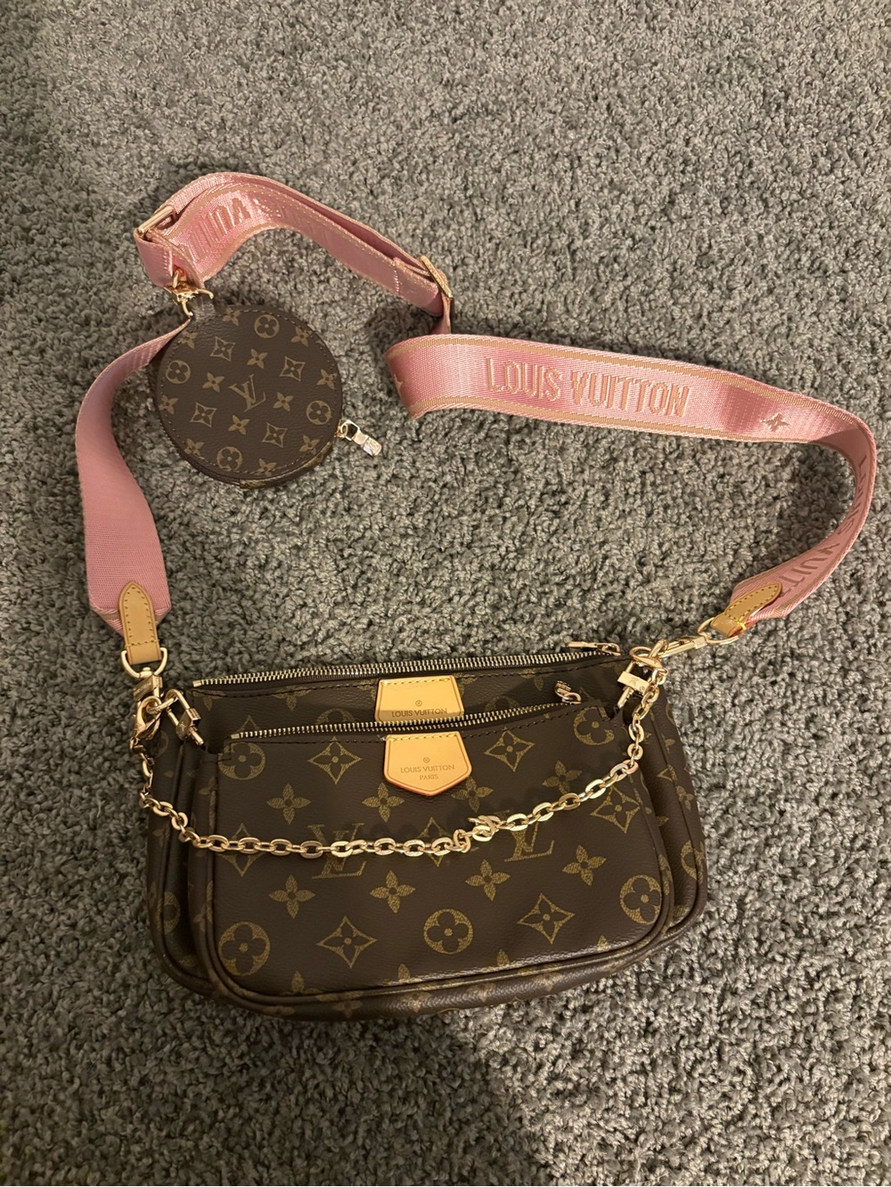 Louis Vuitton Monogram Multi Pochette with Pink Strap and Gold Chain